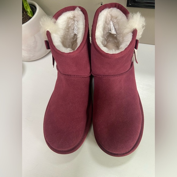 Koolaburra by uggs boots - Picture 2 of 3